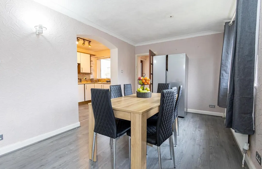 M9 Guest House-1